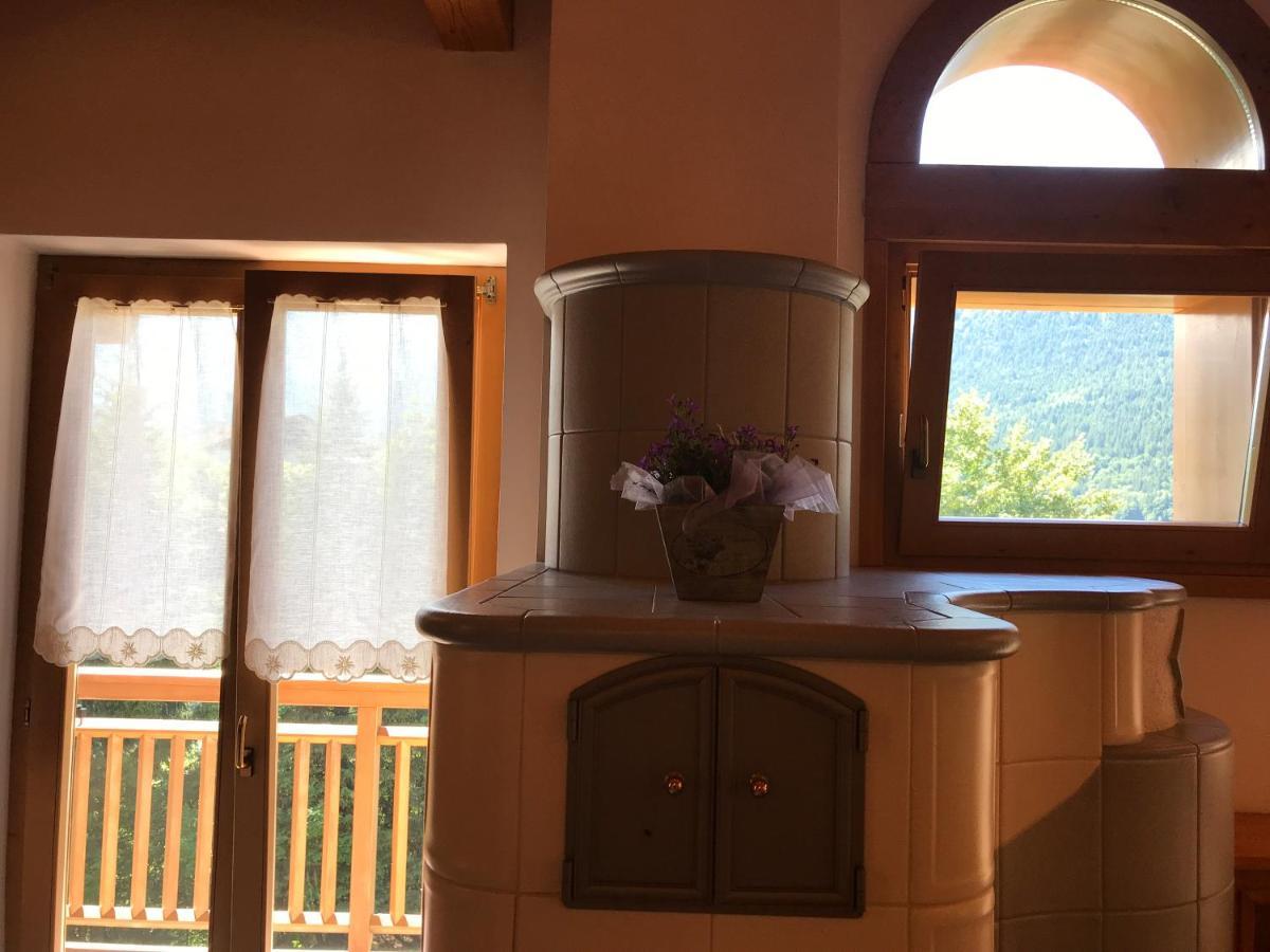 Attico In Legno Ad Andalo Apartment Bagian luar foto