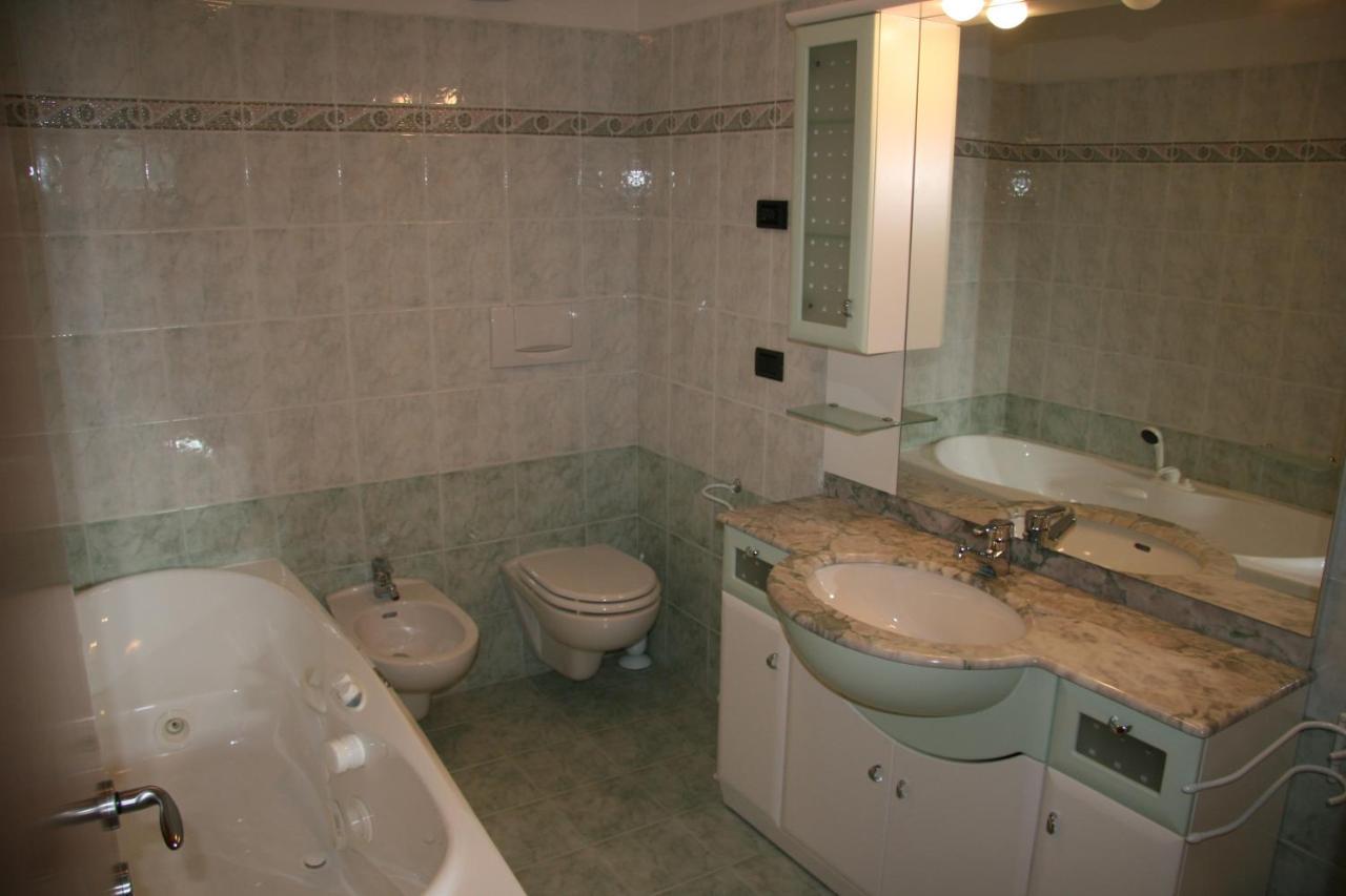 Attico In Legno Ad Andalo Apartment Bagian luar foto
