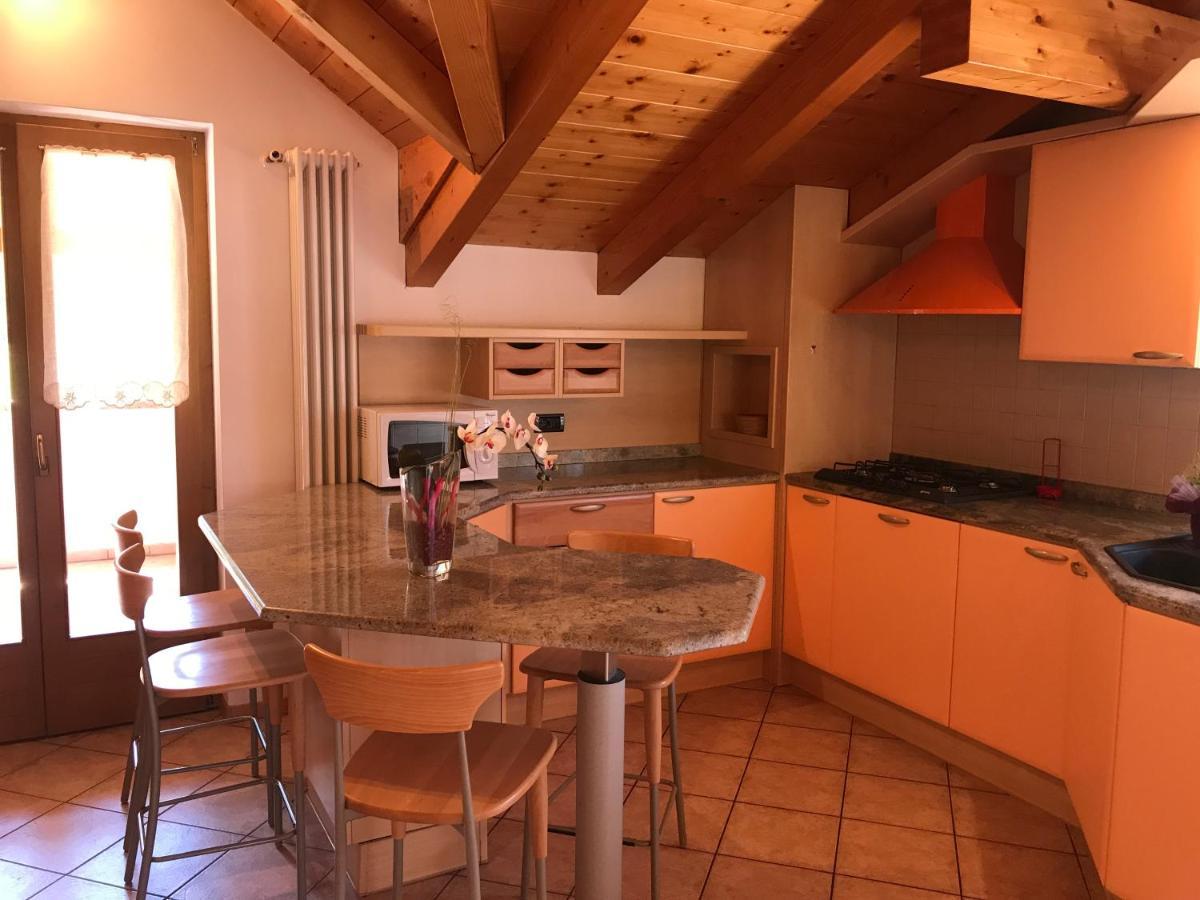 Attico In Legno Ad Andalo Apartment Bagian luar foto