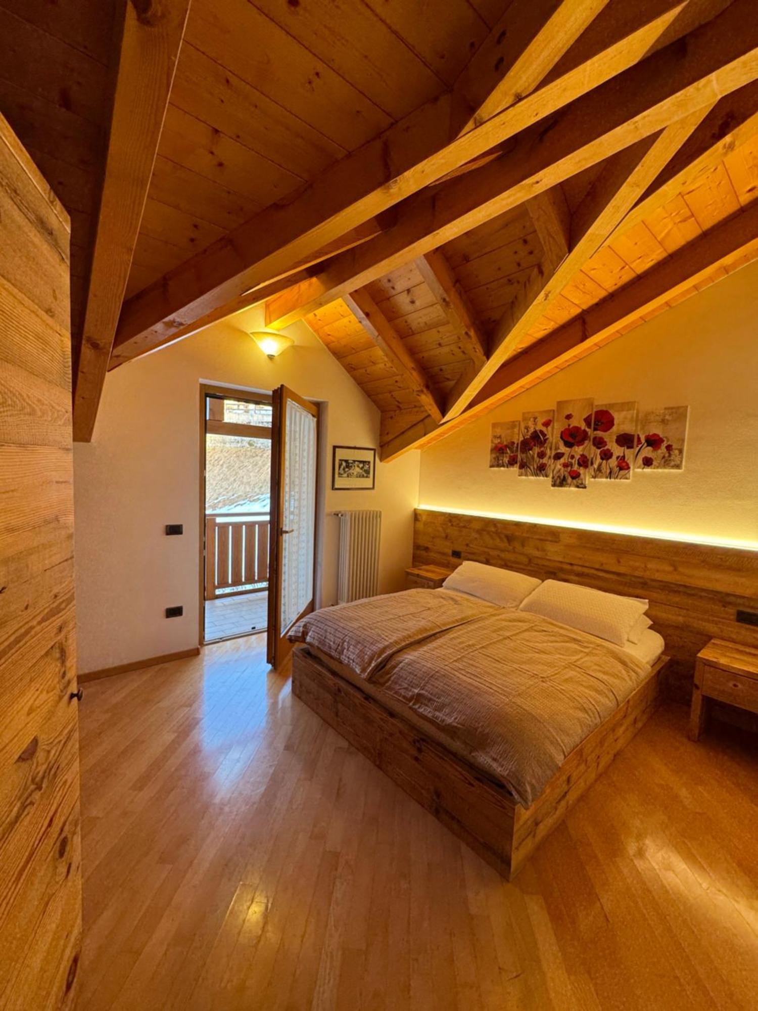 Attico In Legno Ad Andalo Apartment Bagian luar foto